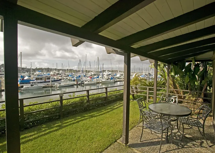 Best Western Plus Island Palms Hotel & Marina